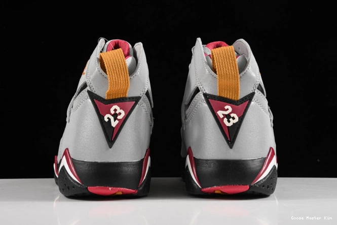 Jordan Cardinal BV6281-006 7 Air Reflective 0701